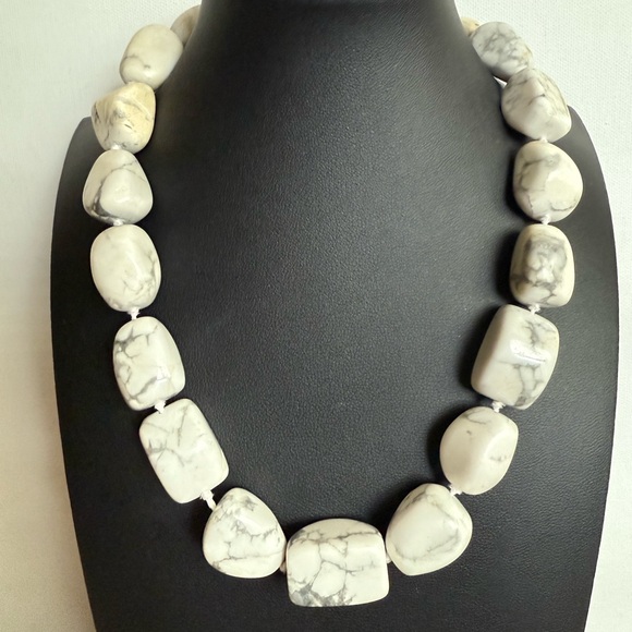 Large Howlite Faceted Tumbled  Beads Known with Tranquility, Patience & Calm - Picture 3 of 9